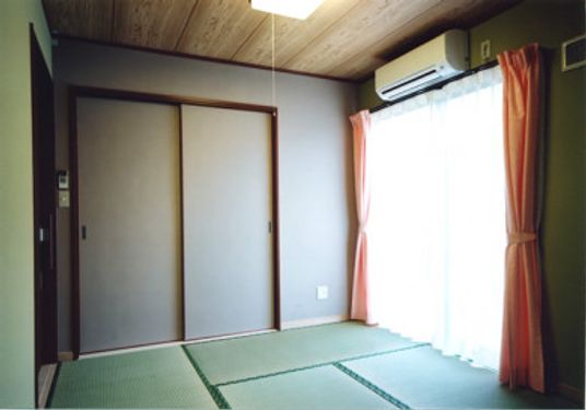 畳が敷かれた和室