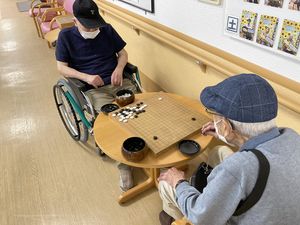 囲碁を楽しむ廊下