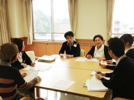 会議中の共用室  
