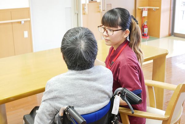 スタッフと利用者がいる空間