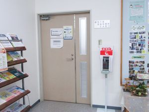 案内板がある出入口  