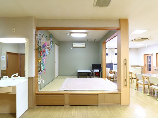 和式部屋とダイニング