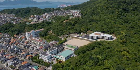 緑豊かな全景
