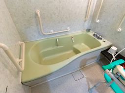 バリアフリー浴室設備