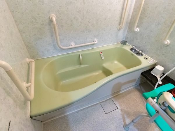 バリアフリー浴室設備