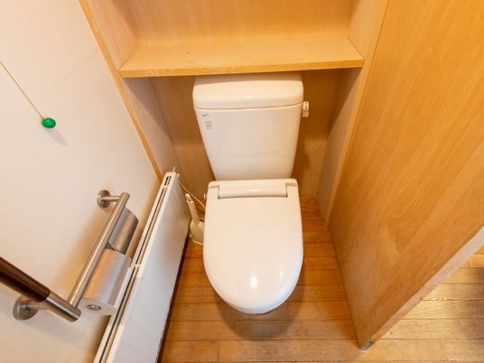 無障害設計のトイレ