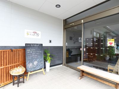 エントランスの待合スペース