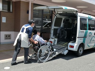 介助が行われるエントランス