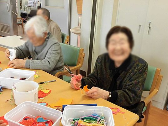 手作り活動中の様子
