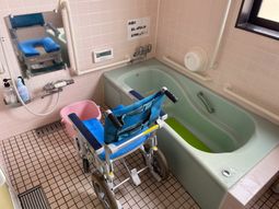 車椅子で使える浴槽