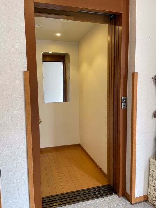 操作しやすいエレベーター