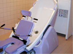 バリアフリーバス機器