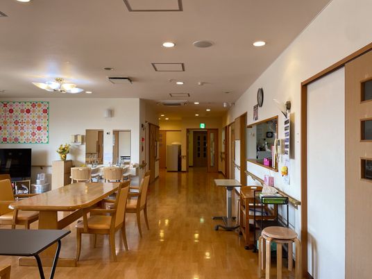 明るい共用スペース