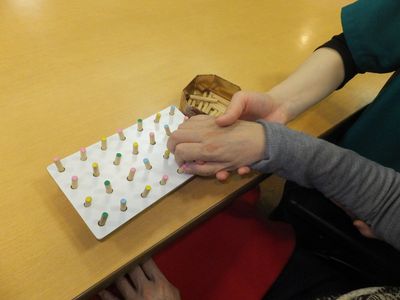 スタッフと訓練中の様子
