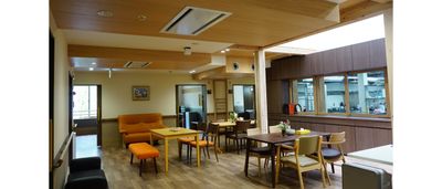 明るい空間のリビング