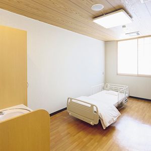 自然光が入る居室  