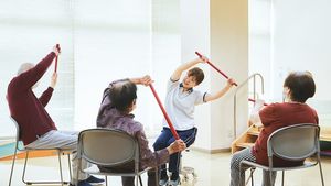 運動中の明るい部屋