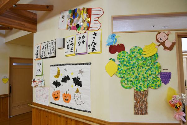 季節の掲示物コーナー