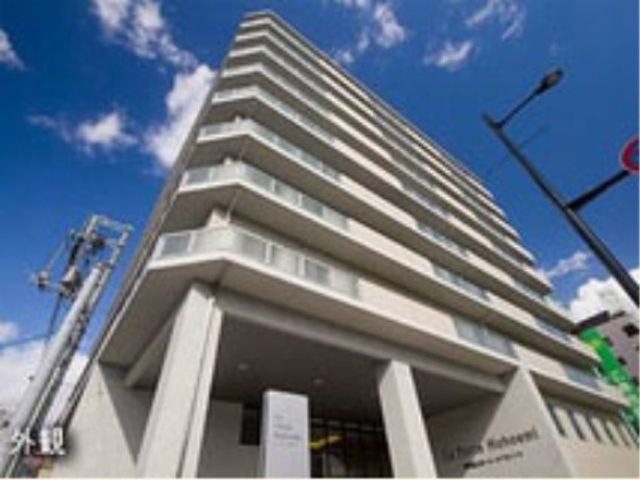 開放感ある施設の外観 外観 洗練されたデザインの外観。質の高いサービスを提供する職場で活躍しませんか。