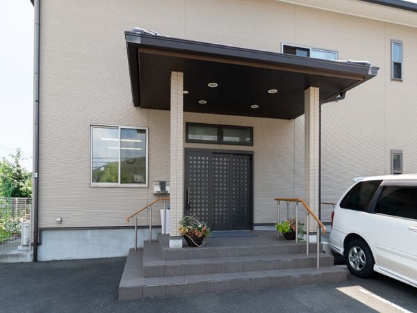 清潔感のあるエントランス