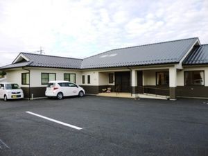 清潔感のある施設外観