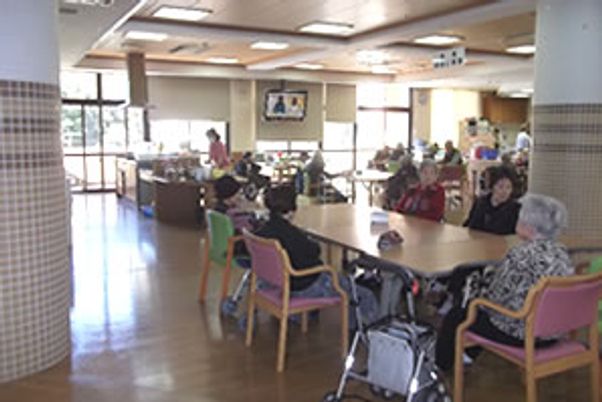 広々とした食堂