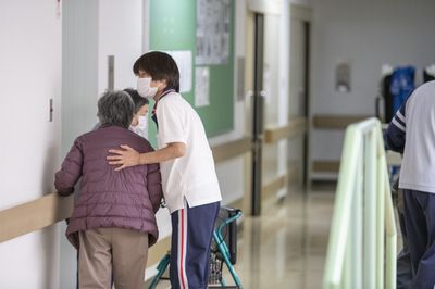 スタッフと利用者の廊下