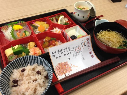 彩り豊かな和食膳