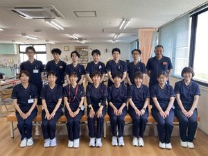 スタッフ集合の機能訓練室  