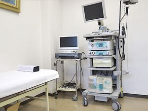 機器が並ぶ機能訓練室