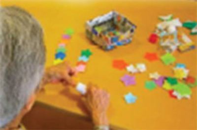 折り紙制作風景