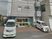 建物正面の出入口  