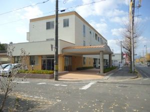 広々とした外観