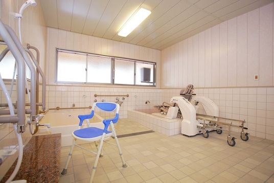 設備が整った浴室