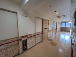 静かな廊下
