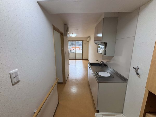 居室内のキッチン