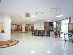 明るい共用スペース