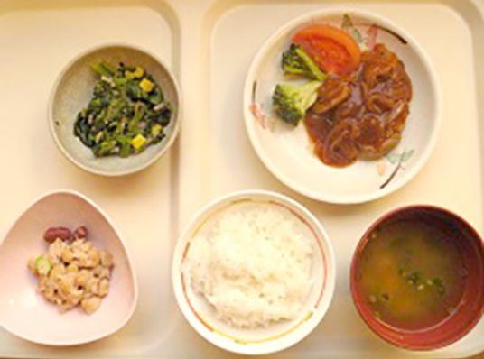 豊富な食事メニュー
