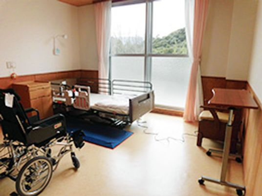 自然光が入る居室  