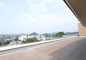 広々としたテラス