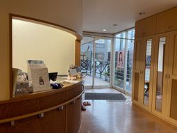 開放感のあるエントランス