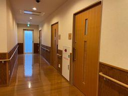 温かみのある廊下