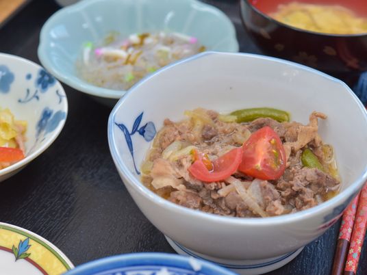 色とりどりの和食料理
