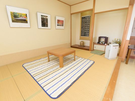 和やかな雰囲気の和室