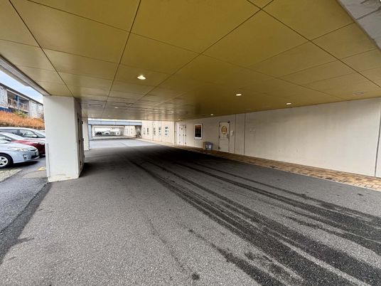 駐車場の出入口