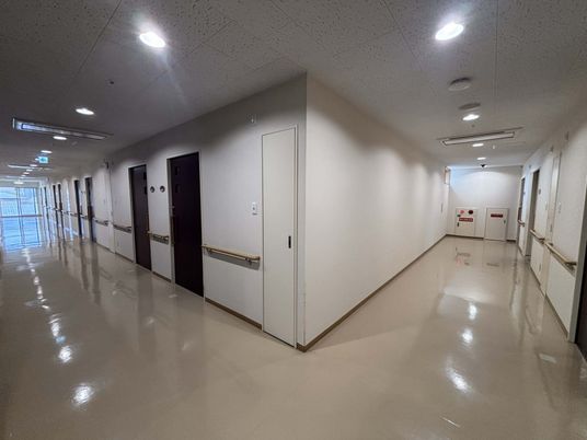 長い廊下