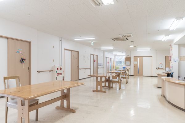 広々とした明るい多目的室