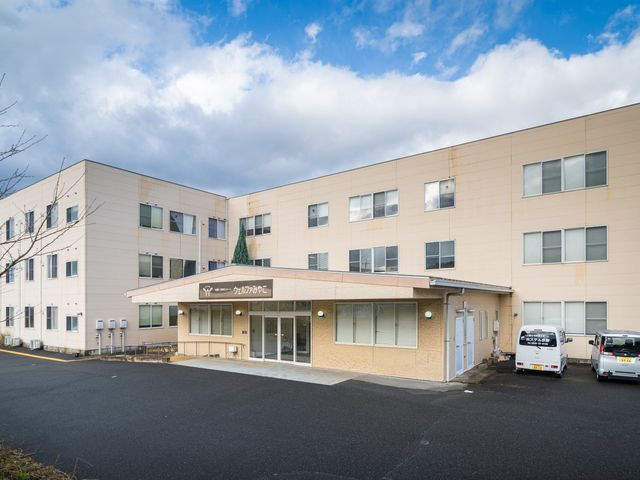 広々とした外観 外観 広々とした建物で、自然光がたっぷり入る設計が魅力です。お仕事を考える際に快適な環境です。