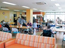 車椅子の方々と共用スペース