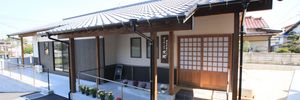 玄関前の外観